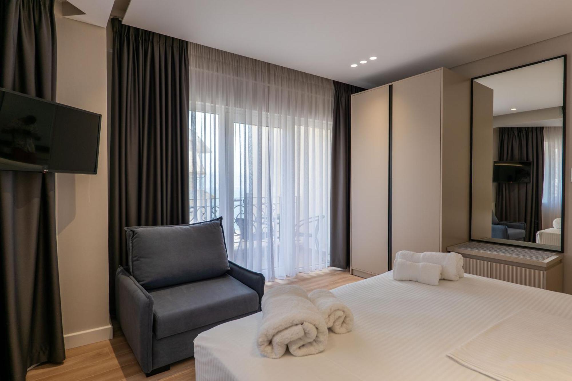 Ami Mar Hotel Saranda Extérieur photo