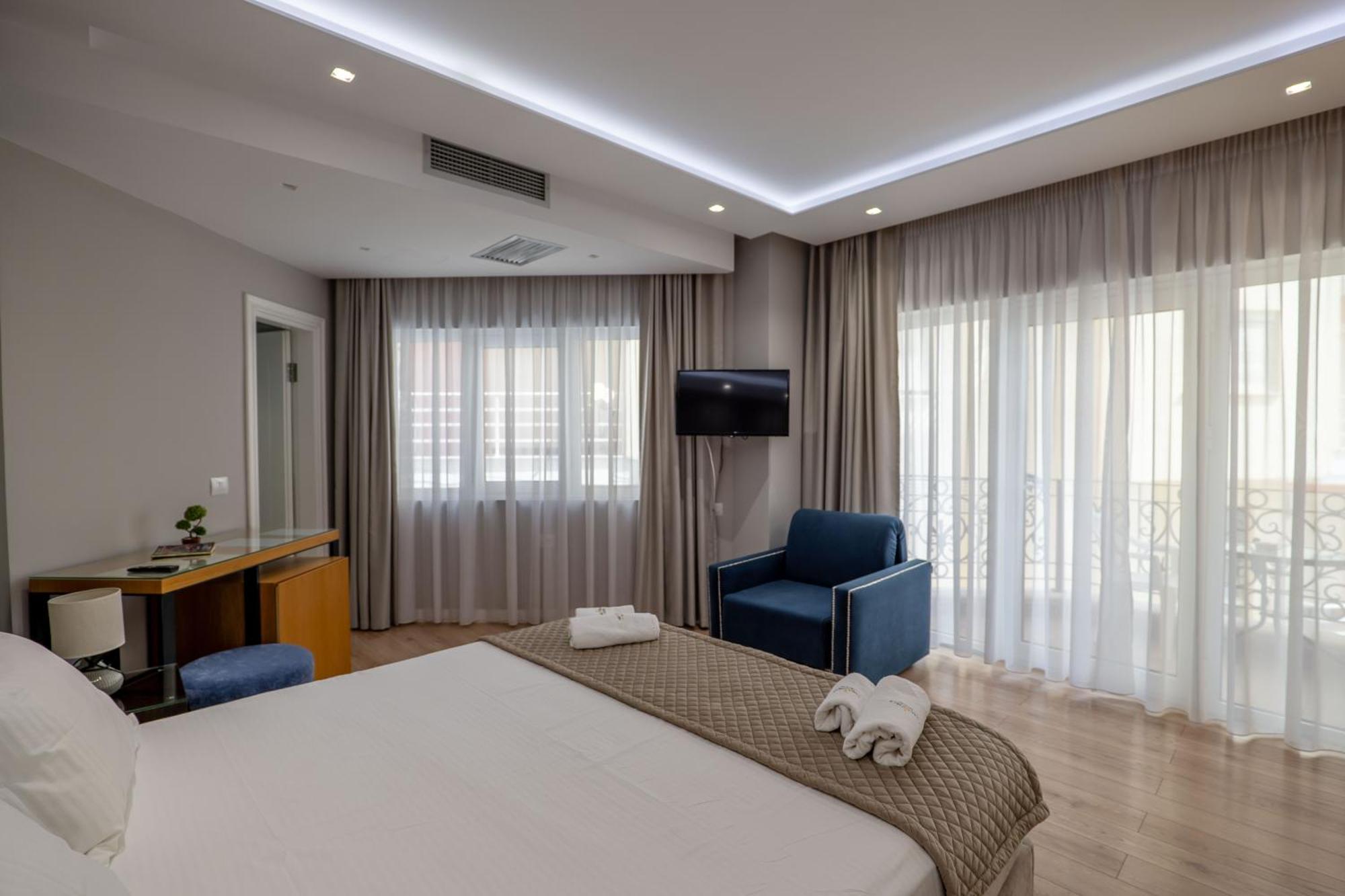 Ami Mar Hotel Saranda Extérieur photo