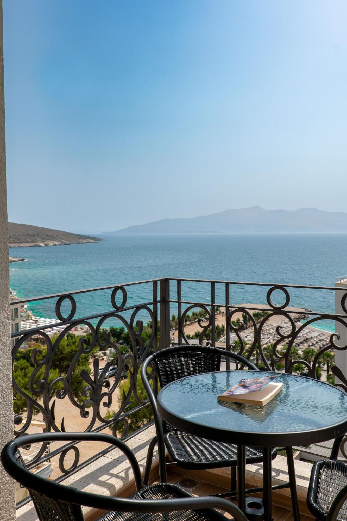 Ami Mar Hotel Saranda Extérieur photo