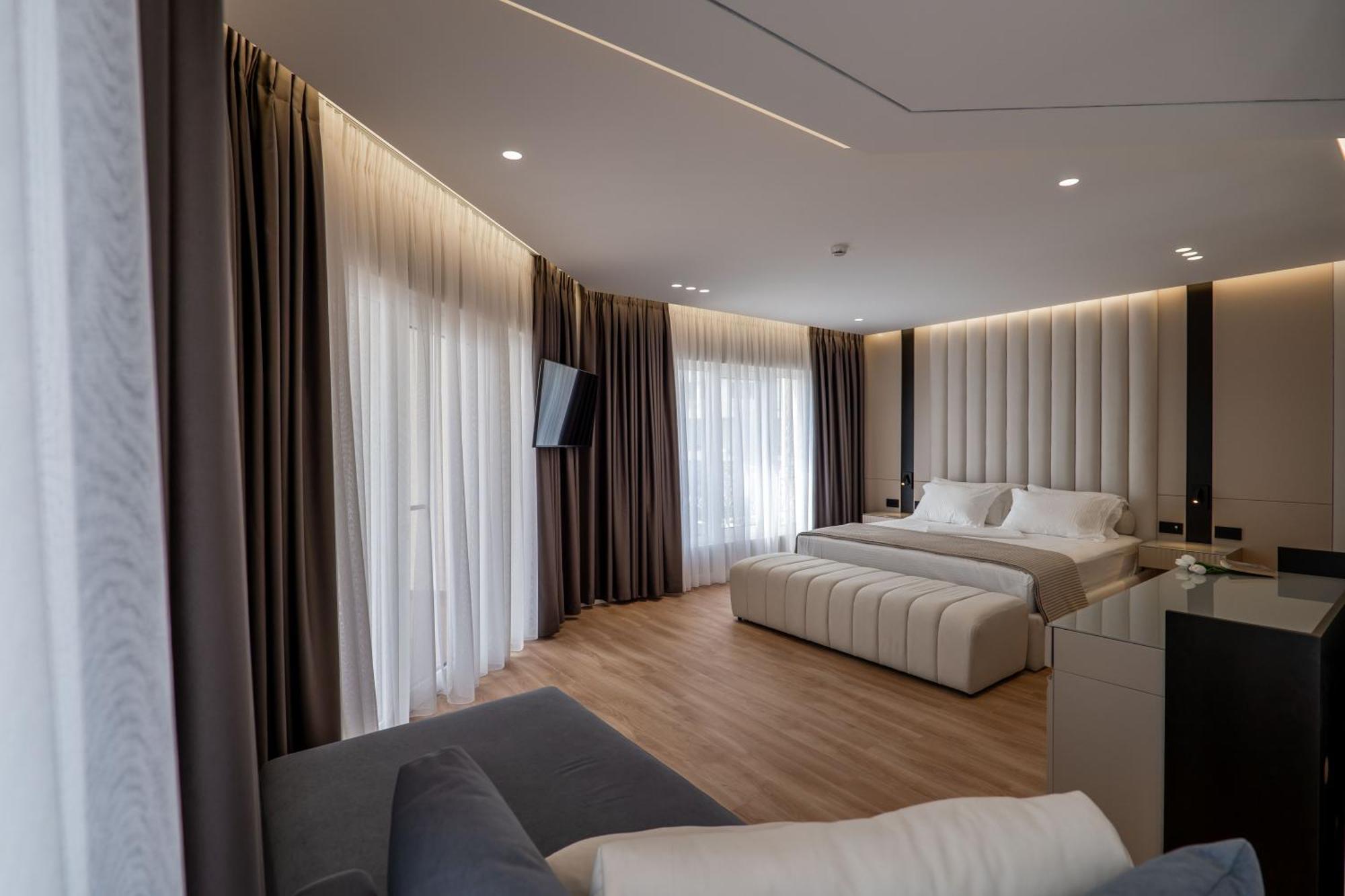 Ami Mar Hotel Saranda Extérieur photo