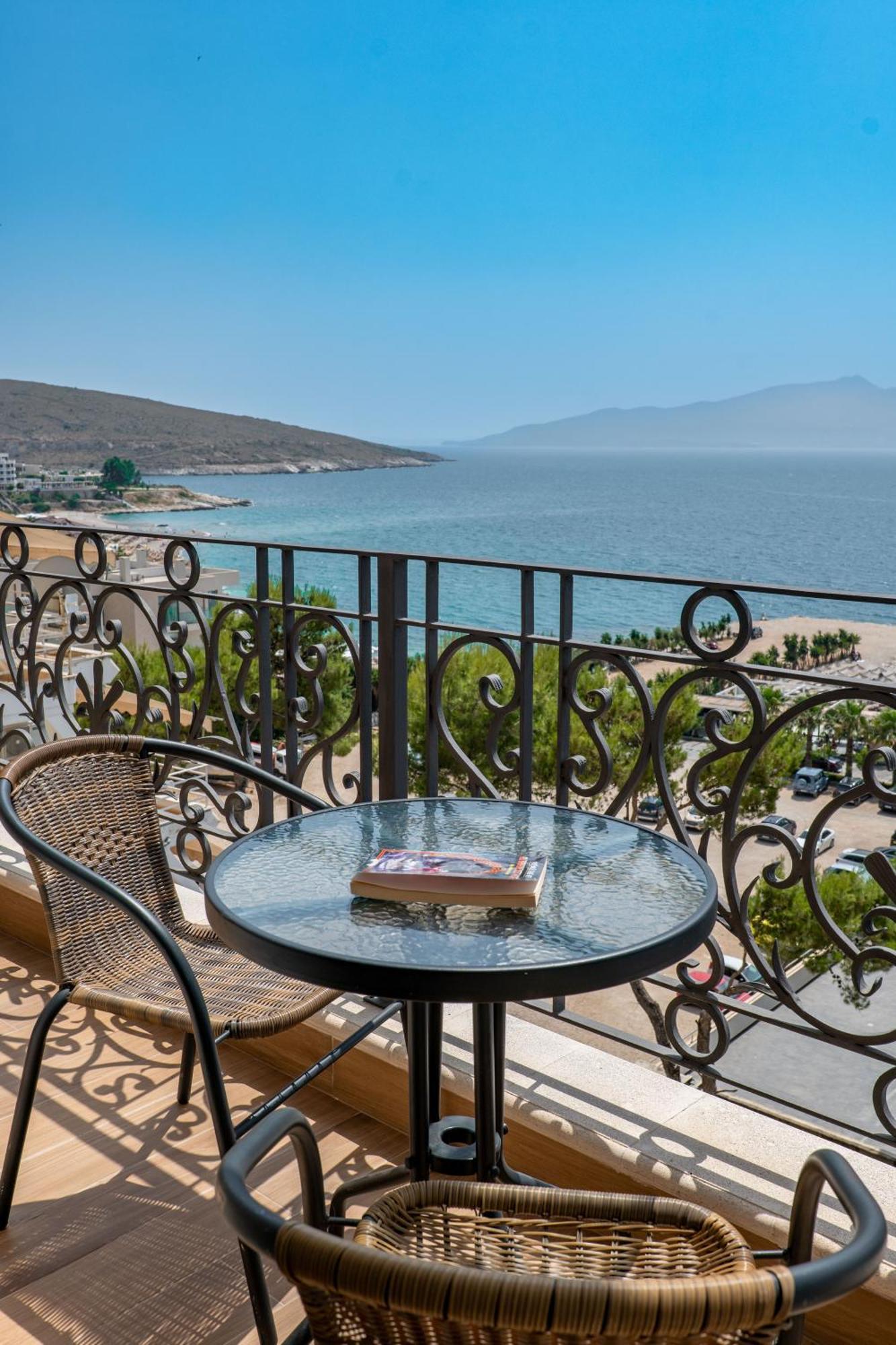 Ami Mar Hotel Saranda Extérieur photo