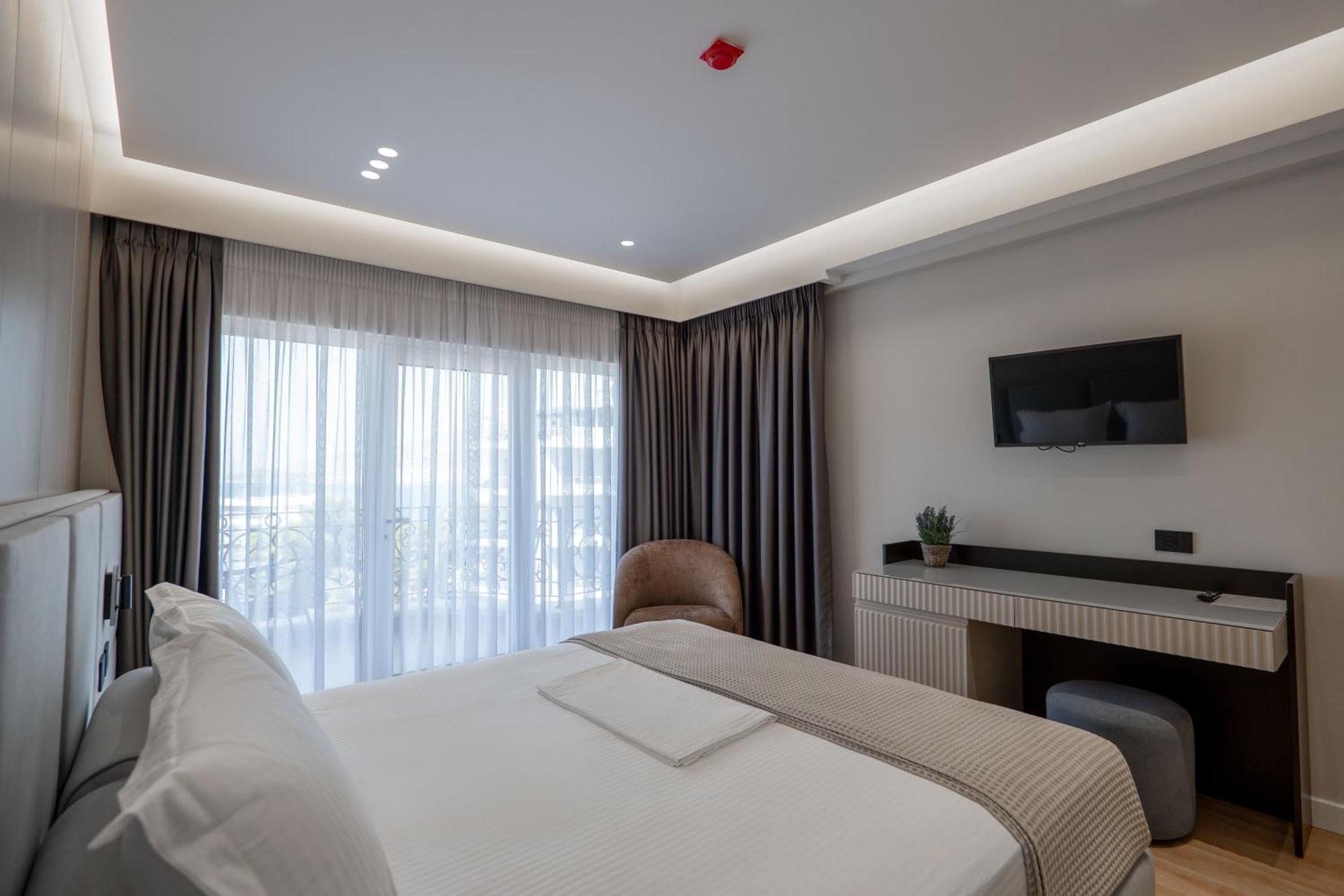 Ami Mar Hotel Saranda Extérieur photo